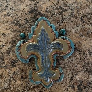 Fleur De Lis Ceramic
